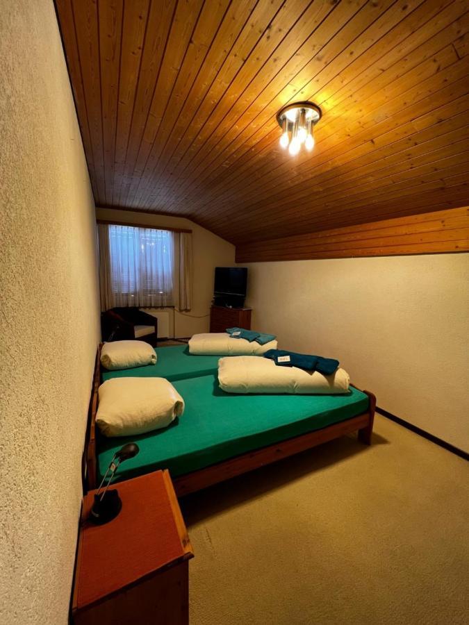 Hotel Pez Ault ディセンティス エクステリア 写真